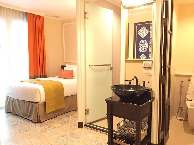 Single Room Balcony